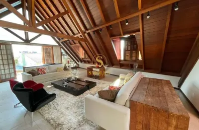 Casa em condomínio fechado com 3 quartos para alugar na rua araranguá, centro, florianópolis, 145 m2 por r$ 9.000