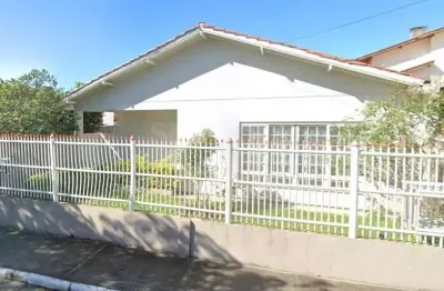 Casa em condomínio fechado com 4 quartos à venda na servidão timóteo josé mariano, barra da lagoa, florianópolis, 204 m2 por r$ 1.480.000