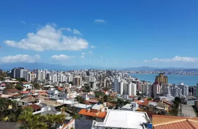 Casa em condomínio fechado com 3 quartos à venda na avenida do antão, centro, florianópolis, 600 m2 por r$ 2.900.000