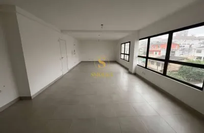 Sala comercial com 1 sala para alugar na rua santo antônio, barreiros, são josé, 72 m2 por r$ 2.500
