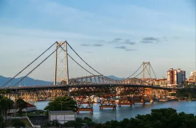 Terreno em condomínio fechado à venda na servidão dona floriana, estreito, florianópolis, 426 m2 por r$ 650.000