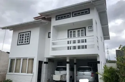 Casa em condomínio fechado com 7 quartos à venda na Rua Dezesseis de Julho, Pagani, Palhoça, 252 m2 por R$ 1.350.000