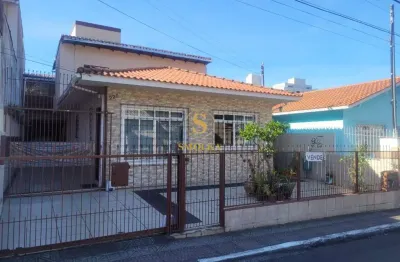 Casa em condomínio fechado com 6 quartos à venda na rua juan ganzo fernandes, saco dos limões, florianópolis, 230 m2 por r$ 900.000