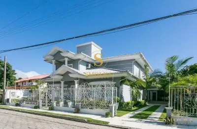 Casa em condomínio fechado com 3 quartos à venda na rua dos tubarões, ingleses do rio vermelho, florianópolis, 300 m2 por r$ 2.190.000