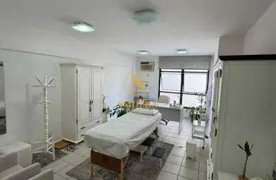 Sala comercial com 1 sala à venda na rua araújo figueiredo, centro, florianópolis, 31 m2 por r$ 215.000
