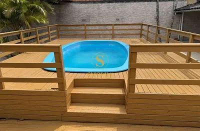 Casa em condomínio fechado com 4 quartos à venda na servidão natalino marinho do rego, ingleses, florianópolis, 773 m2 por r$ 950.000