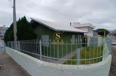 Casa em condomínio fechado com 3 quartos para alugar na rua maria júlia ramos e souza, capoeiras, florianópolis, 375 m2 por r$ 3.390