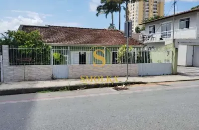 Casa em condomínio fechado com 3 quartos à venda na Rua Manoel Loureiro, Barreiros, São José, 91 m2 por R$ 720.000
