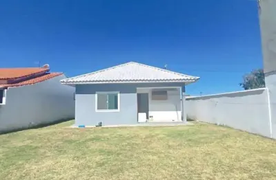 Casa em condomínio fechado com 3 quartos à venda na condomínio barão de monte belo qd 16 lt 19, 16, lagoinha, araruama por r$ 340.000