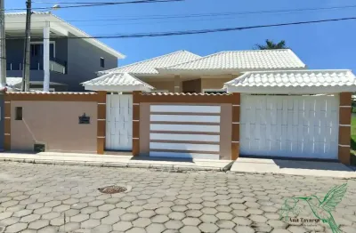 Casa em condomínio fechado com 3 quartos à venda na rodovia amaral peixoto km 80, 107, ponte dos leites, araruama por r$ 540.000