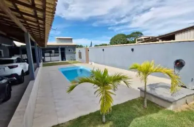 Casa com 3 quartos à venda na rua santo onofre, 253, iguabinha, araruama por r$ 380.000