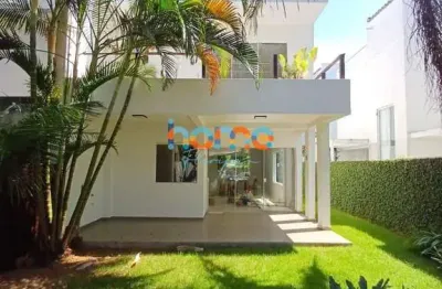Casa à venda na servidão águia dourada, 31, campeche, florianópolis por r$ 1.080.000