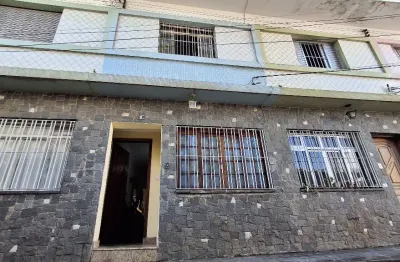 Casa com 2 dormitórios em condominio fechado no bairro da água fria