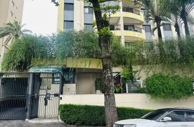 Excelente apartamento com 3 quartos (1 suíte), 3 banheiros e 2 vagas à venda, 86 m²