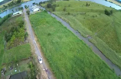 Terreno à venda na Barra do Itapocú, Araquari 