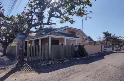 Casa para venda em barra velha, los angeles, 4 dormitórios, 1 suíte, 4 banheiros, 1 vaga