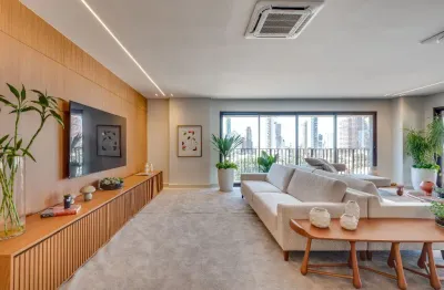 Mobiliado e decorado setor bueno ( nunca habitado) alto padrão