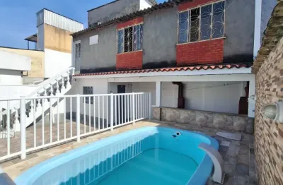 400 mil - posse - casa + kitnet com piscina - aceita financiamento bancário ou à vista