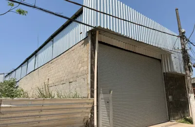 Galpão aluguel - moquetá(acesso viaduto da posse e dutra) - r$ 6 mil + iptu - 800m2.