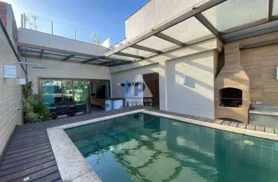 Viva com exclusividade e lazer nesta cobertura duplex no jardim oceânico