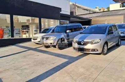 Loja comercial de 432 m² com estrutura completa para vários negócios
