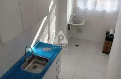 Excelente apartamento no coração de campo grande com 2 quartos em 44 m2.