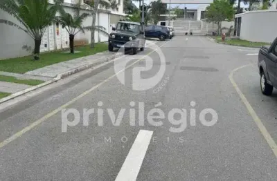 Casa triplex à venda, 5 quartos, 4 suítes, 2 vagas, vargem pequena - rio de janeiro/rj