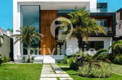Casa triplex à venda, 5 quartos, 5 suítes, 12 vagas, barra da tijuca - rio de janeiro/rj