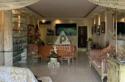Apartamento de 4 quartos 1 suítes com closet no recreio dos bandeirantes