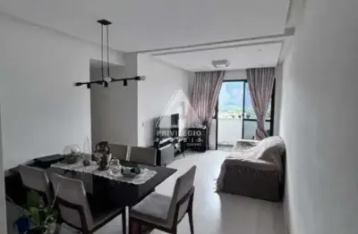 Pronto para morar: apartamento 3 quartos espaçoso na barra da tijuca