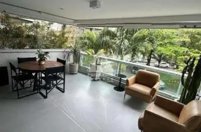 Lindo e moderno apartamento recém reformado e decorado no jardim oceânico , “porteira fechada'