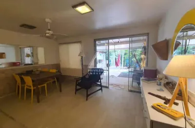 Apartamento triplex 2 quartos e 2 suítes no recreio dos bandeirantes