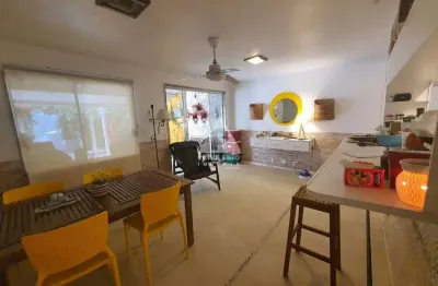 Apartamento Triplex 2 Quartos e 2 suítes no Recreio dos Bandeirantes