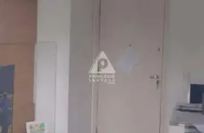 Raridade! apto 2 quartos c/ suíte + varanda no minha praia 1. condomínio clube c/ lazer completo e segurança 24h.