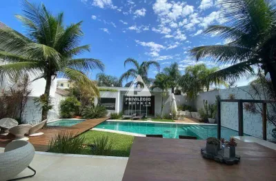 Casa residencial em condominio exclusivo à venda, 4 suítes, 560m²