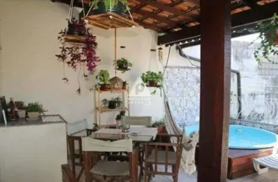 Casa vila triplex 2 quartos terraco 1 vaga vista linda Jacarepagua Tanque