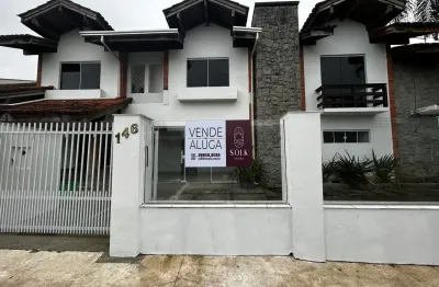 Casa comercial para venda e locação no centro de balneário camboriú