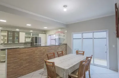 Casa com 3 quartos à venda na Rua Laercio Rocha, 145, Jardim Nápoli, Sorocaba