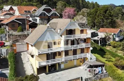 Vista magnífica para serra... - possibilidade de transformar em pousada!