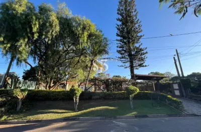 Chácara à venda em vinhedo-sp, bairro caixa d´água: 3 quartos, 2 suítes, 2 salas, 4 banheiros, 2 vagas, 237m².