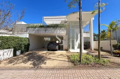 Casa de luxo em condomínio em frente ao shopping de valinhos-sp