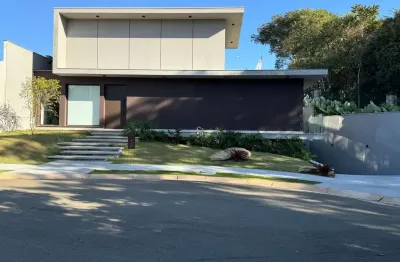 Casa de luxo no swiss park: 4 suítes, 3 salas, piscina, spa e vista deslumbrante! venha se encantar!