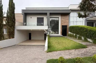 Maravilhoso sobrado com vista permanente  para área de preservação !