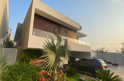 Magnífica casa assobradada com vista para o lago, á venda no swiss park, campinas-sp!!