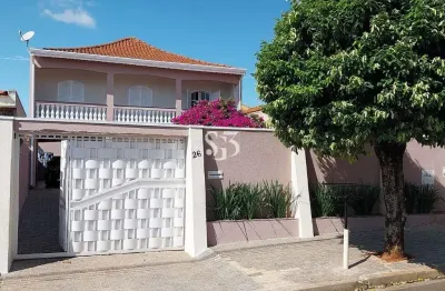 Imperdível casa à venda em campinas-sp,  3 dormitórios, 1 suíte, 2 banheiros, 6 vagas, 174m². agende sua visita!