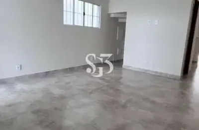 Luxuosa casa à venda em campinas-sp, parque jambeiro: 3 quartos, 3 suítes, 2 salas, 4 banheiros, 4 vagas, 137m².