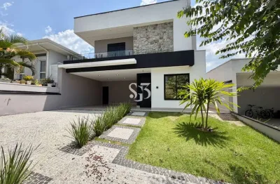 Sobrado de Luxo em Condomínio: 3 Suítes, Piscina Aquecida e Acabamentos de Alto Padrão em Valinhos-SP