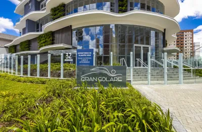 Linda e ampla cobertura com 3 suítes e 2 vagas no Jd. Botânico com vista para a serra do mar.