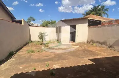 Casa com 3 quartos à venda no Setor Afonso Pena, Itumbiara 