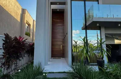 Luxo no jardins da serra , de porteira fechada no mais cobiçado condomínio da região de maracanaú uma casa que chamamos de sonho.